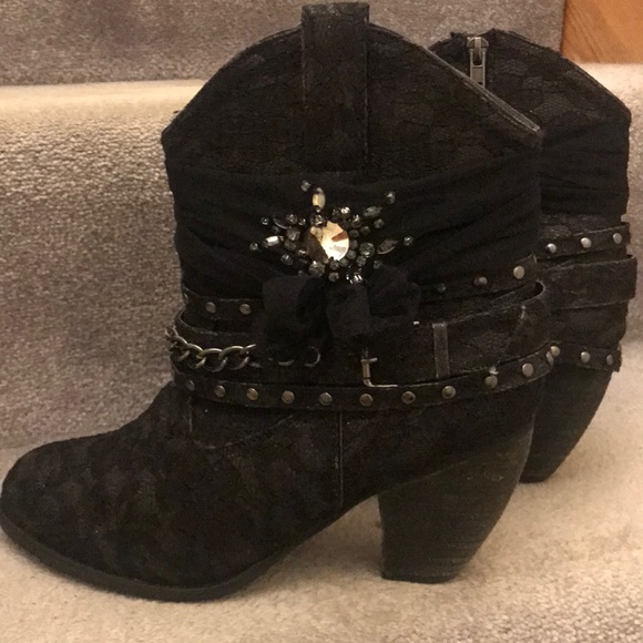 Buckle Shoes - BUCKLE Boots (10)